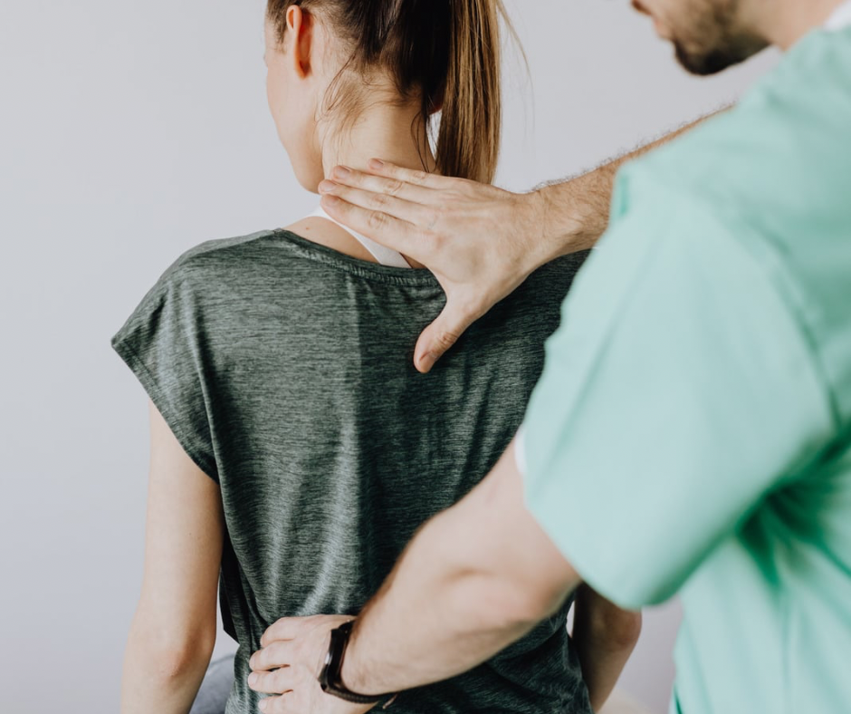 Kinetoterapeut la Domiciliu Cluj: Ghid Complet KinetikMed